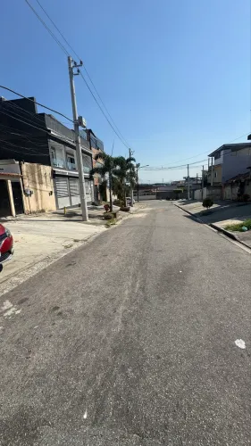 Quitinete em vila familiar tipo apt longe de comunidades a 800 metros shopping Madureira
