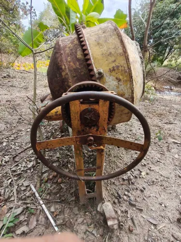 Betoneira usada