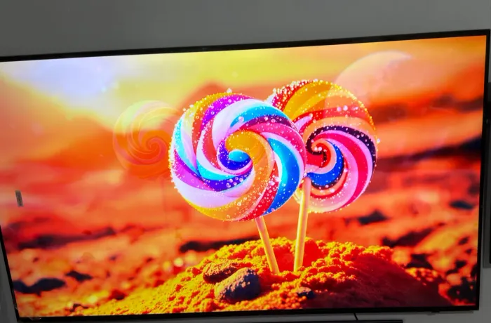 Tv 65 Samsung 4k com Alexa e Xbox impecável 