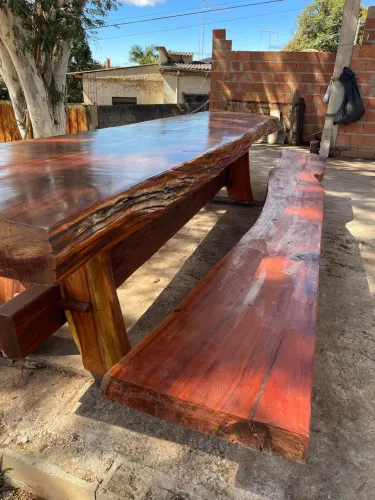 Mesa de Madeira Angico Ferro