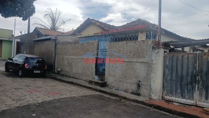 Venda de Terreno / Lote na cidade de São Carlos