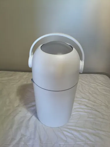 Lixeira Mágica Antiodor para fraldas Sistema de vedação Branco KaBaby - 11201B