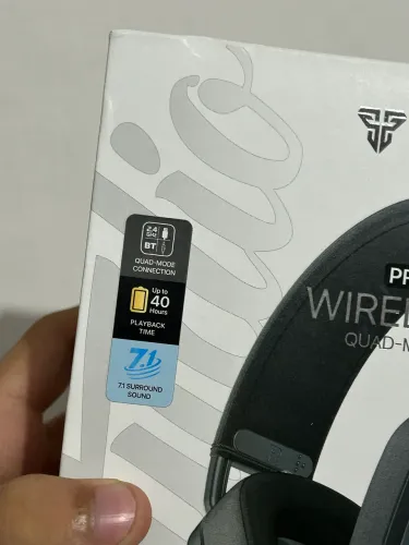 Headset sem fio studio pro 