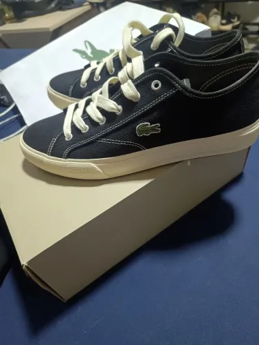 Tênis Lacoste orinal novo