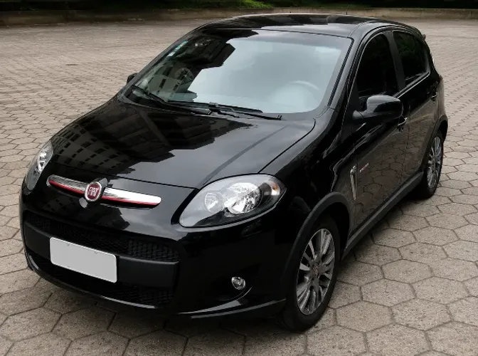Fiat Palio Sporting 1.6 Flex 16V 5P 2013