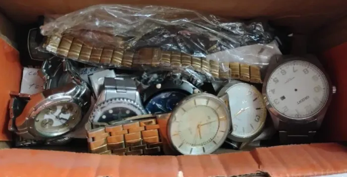 Rélogios e Sucatas, a partir R$5,00 (85)9. *