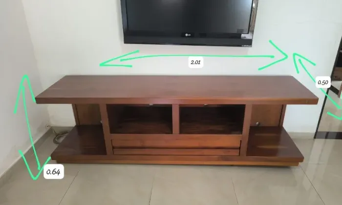  Rack para TV em madeira