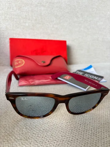 Óculos Ray-Ban New Wayfarer lentes espelhadas