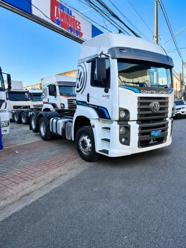 Volkswagen Constellation 25.420 6x2