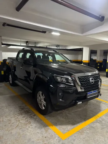 Nissan Frontier XE CD 4X4 2.3 Bi-TB Diesel Aut. 2025