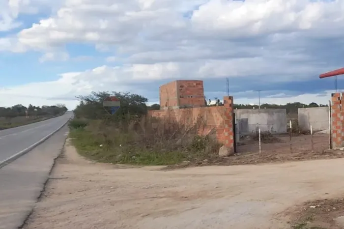 TERRENO À VENDA MONTEIRÓPOLIS/AL | BR-130 POR APENAS R$ 100 MIL