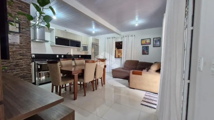 Casa 3 dormitórios com 1 suíte no Rio Vermelho