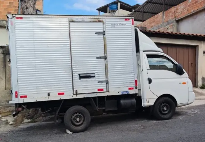 FAÇO CARRETOS E FRETES EM BELO HORIZONTE E REGIÃO METROPOLITANA