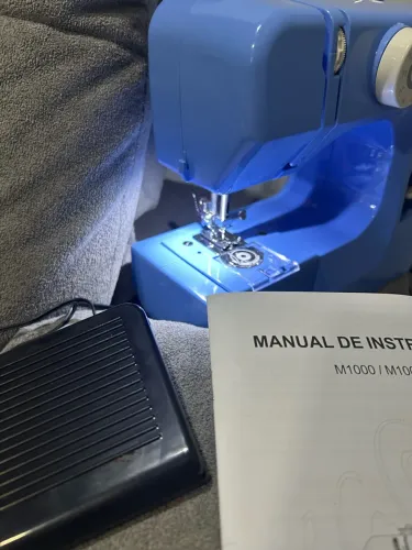 Máquina de Costura Singer Mending M1006 - Azul