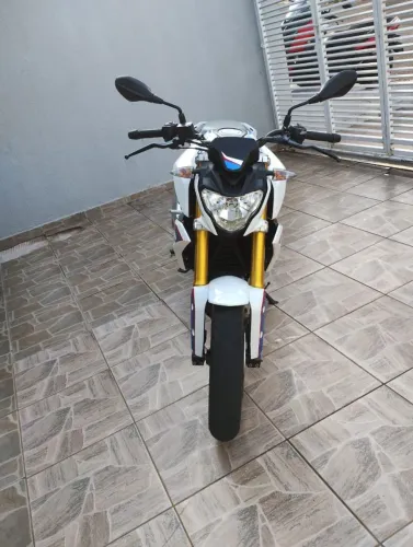 Bmw g310r 2018