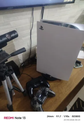 Ps5 completo com 359 jogos 2 controles volante câmera e 2 fones 