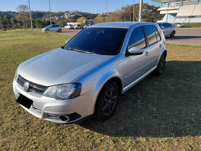 Volkswagen Golf Sportline 1.6 MI Total Flex 8V 4P 2014