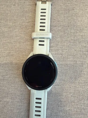 Smarwatch GARMIN Forerunner 165 Music - Branco