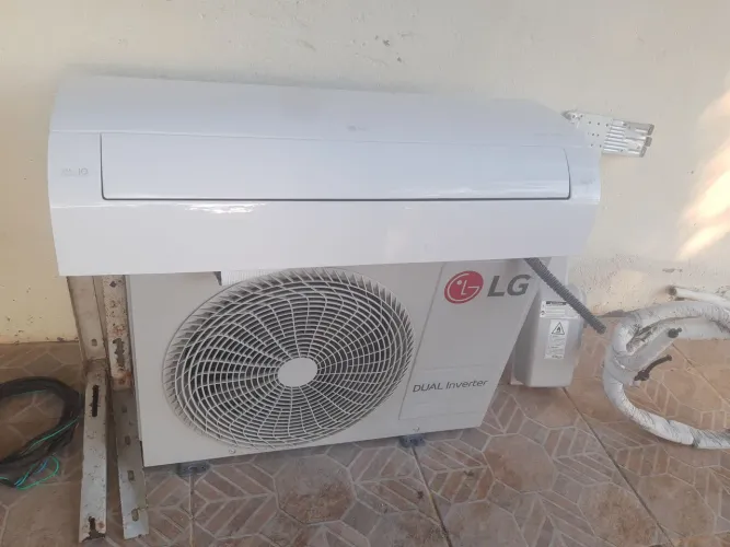 VENDO AR CONDICIONADO LG 12000