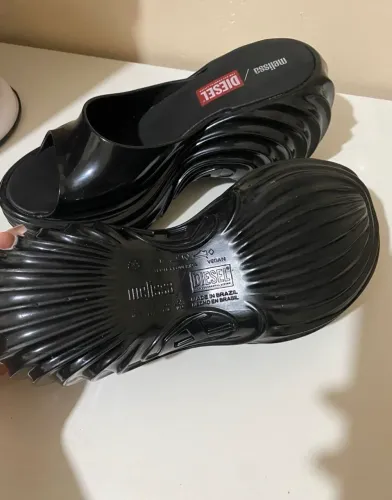 Sandália Melissa x diesel 38