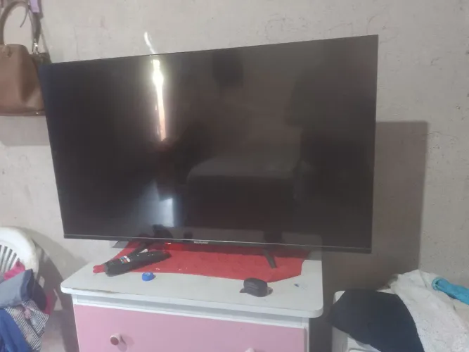 Vendo tv 43 polegadas *