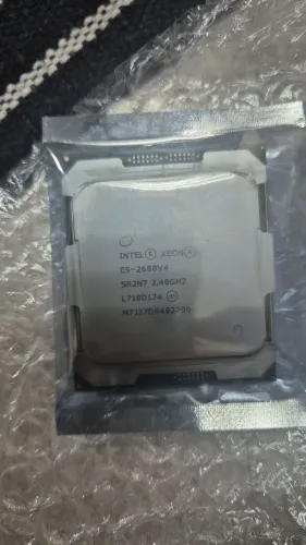 Processador Intel Xeon E5-2680V4