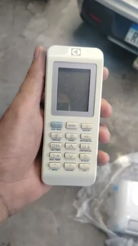 ? AR-CONDICIONADO ELECTROLUX 12.000 BTUS - R$1.200 ?