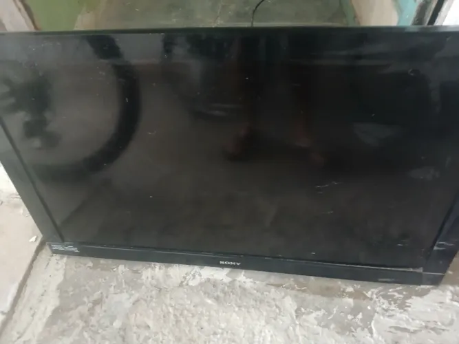 2 tvs