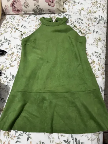 Vestido verde gg novo