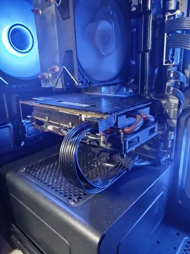 GTX 960 4gb vram, zotac gaming.