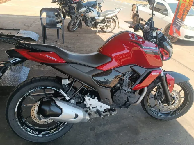 Vende-se fz 15 150c