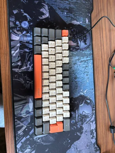Teclado mecânico KNUPP + Mousepad CLANM