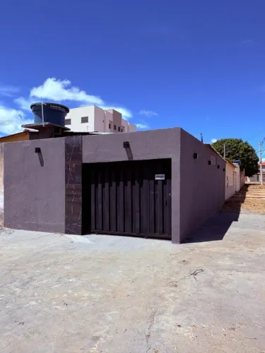 Casa na 1 Norte - Reformada