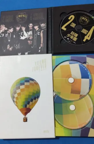 Vendo álbum do bts
