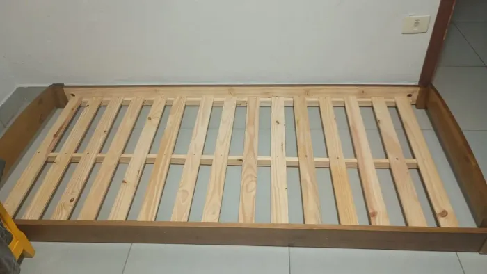 Cama solteiro Tokinho