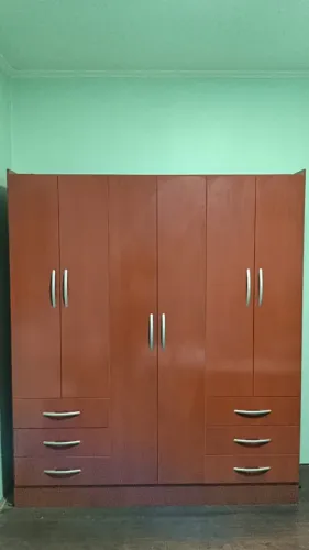 Armário/Guarda-Roupa Casal 6 Portas e 6 Gavetas (Com Calceiro e Cabideiro) - Já desmontado