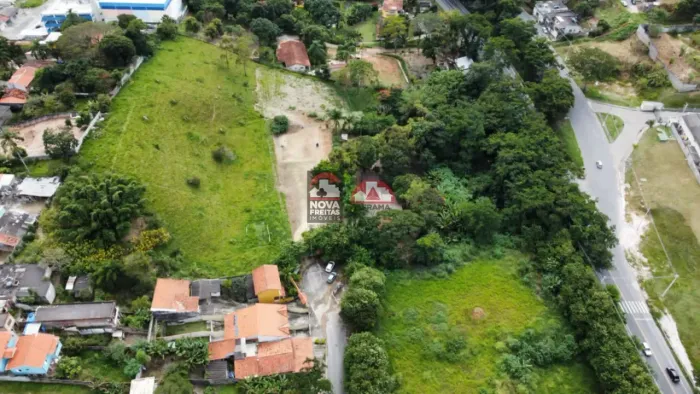 Terreno Área em Jacareí