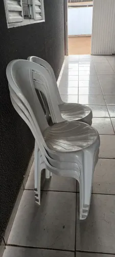 Vendo cadeiras para festa,eventos,igreja.sete cadeiras .170 reais