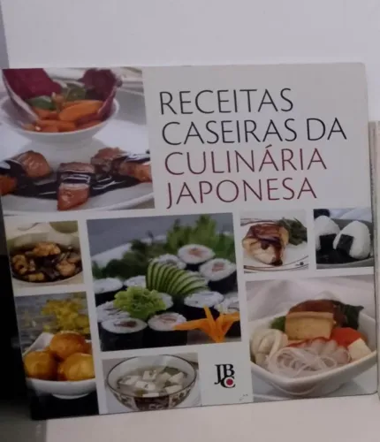 KIT 2 LIVROS: The Japanese Way e Receitas Caseiras da Culinária Japonesa