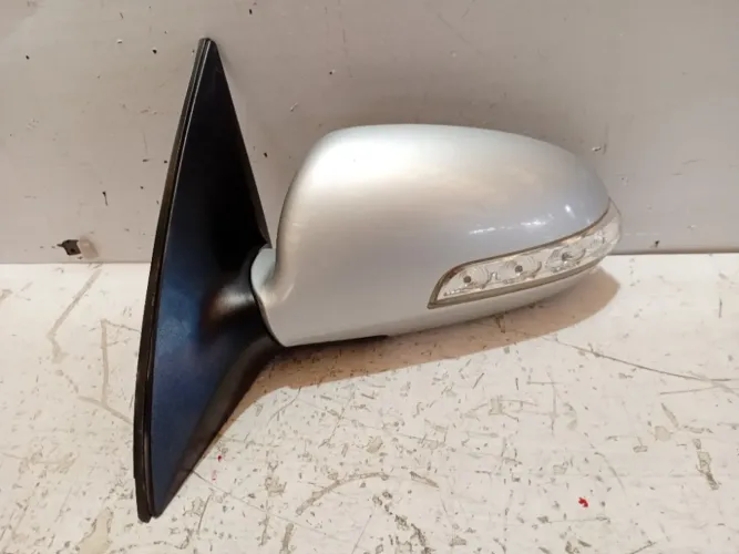 Retrovisor lado direito retirada de pecas Hyundai i30 2011