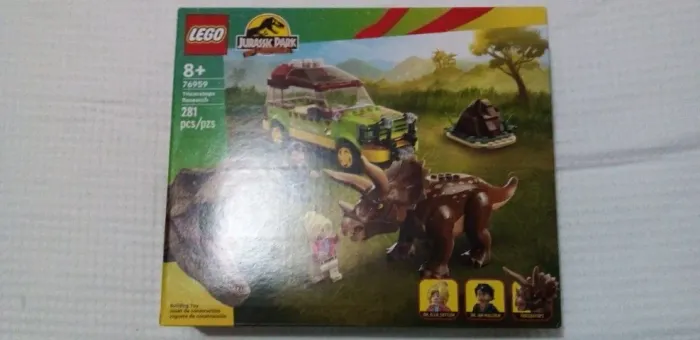 LEGO Jurassic Park Pesquisa de Triceratops (76959) - Novo na caixa