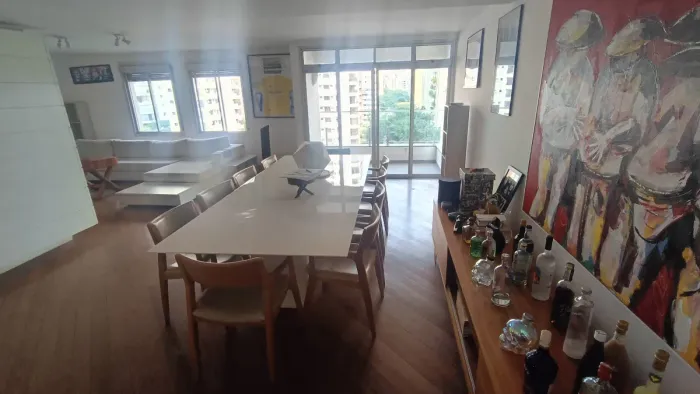 Cobertura para venda em Jardim Paulista com 2 quartos, sendo 2 suítes, 160m²