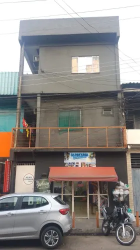 Prédio Residencial e Comercial 900m² Construídos c/ Renda Mensal 13.000 no Bairro da Paz