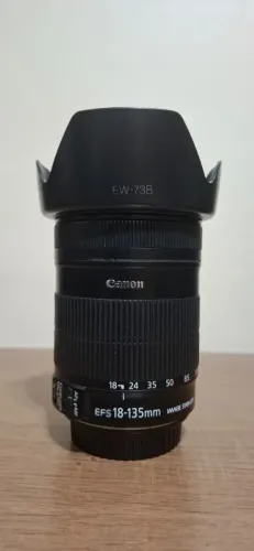 Lente Canon 18-135mm IS STM EF-S