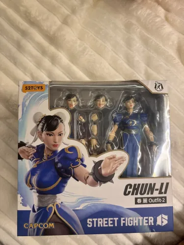 Chun-li 52Toys