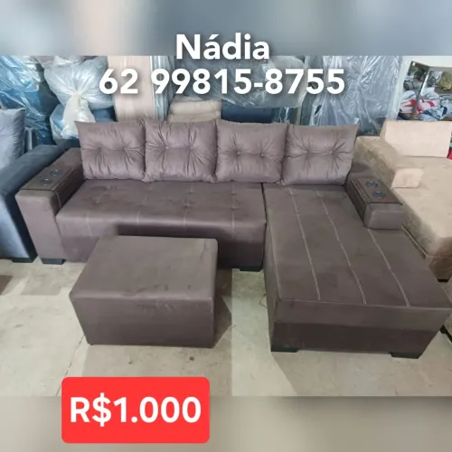 SOFÁ COM CHAISE EM PROMOÇÃO ____÷××