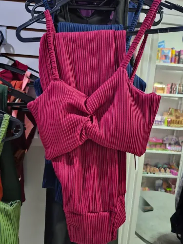 Roupas de Academia várias cores e modelos