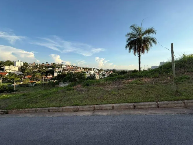 Lote à venda no Condomínio Horizontes, bairro Guarujá Mansões Betim/MG