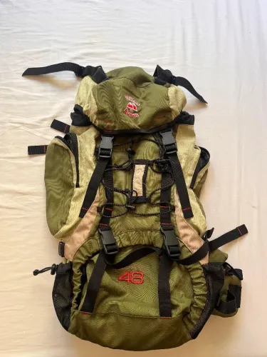 Mochila de Trekking Trilhas e Rumos Crampon Tech 48l - Mochilão Cargueira