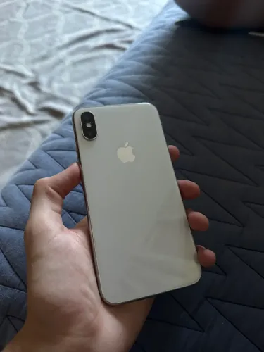 iPhone X